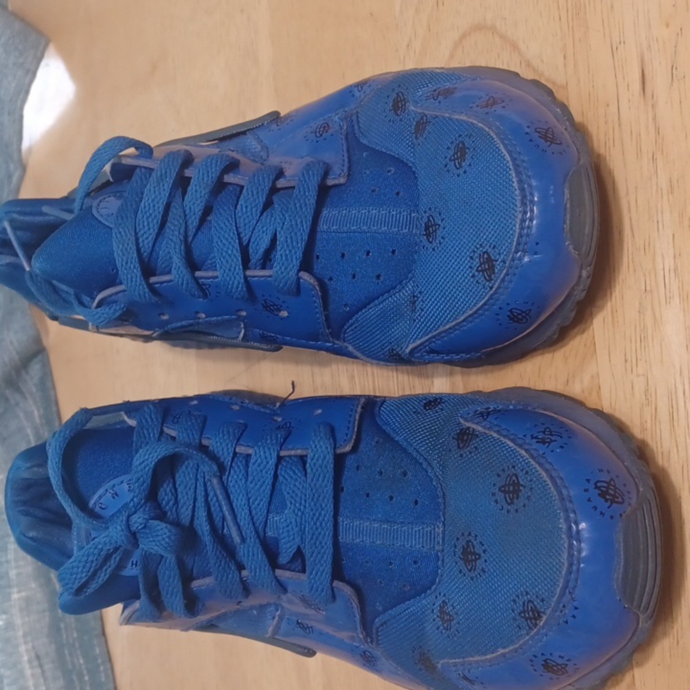 Juniors NIKE HUARACHE RUN SE Blue Trainers 909143 401 US 7Y - Picture 2 of 8